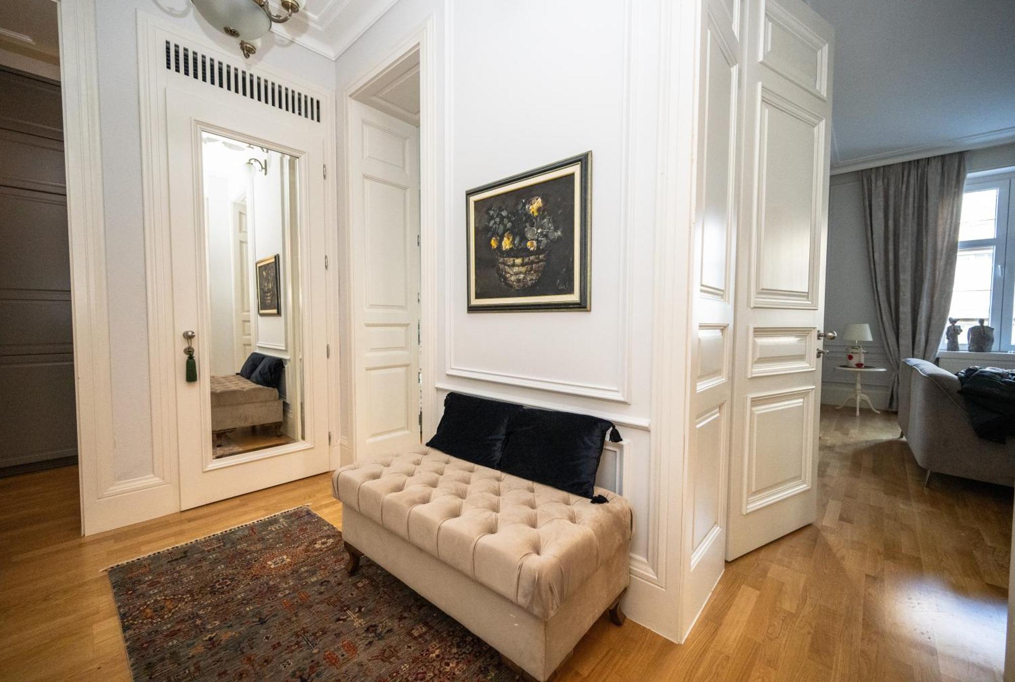 Pinterest In The Center Apartma